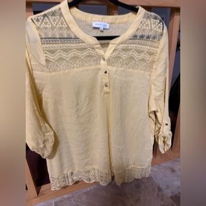 Marie-Claire Women's Yellow Lace Detail Top size XL